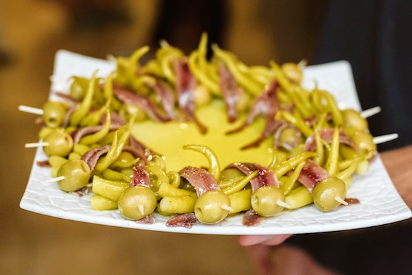 Brochetas "Gilda".