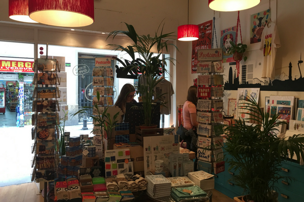 ¡Con tantas tiendas hermosas en El Born, realmente es Barcelona ir de compras en su mejor momento!