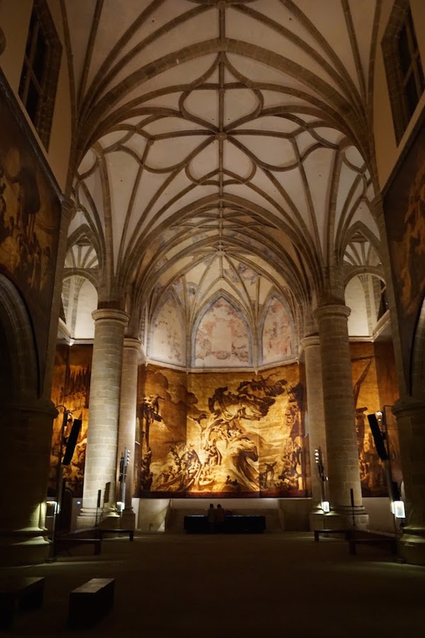 No puedes pasar 7 días en San Sebastián sin visitar el increíble Museo de San Telmo.