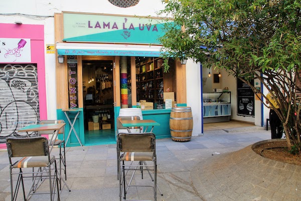 Lama La Uva vinoteca especializada en vinos del sur de España