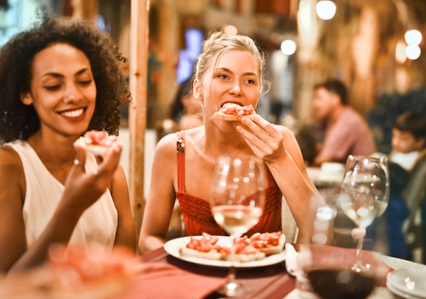 Cuando pida aperitivos en Italia, asegúrese de recordar que los compartirá entre los de su mesa.