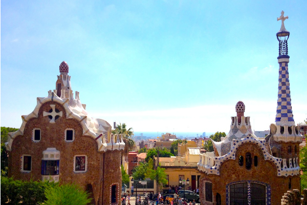Asegúrese de consultar algunas de nuestras mejores sugerencias para excursiones en tierra en Barcelona. ¡No pierdas el tiempo cuando tu crucero llegue a la ciudad y sal a la ciudad y diviértete!