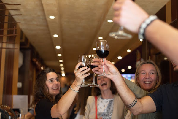 Essencia ofrece algunas de las catas de vino más exclusivas de San Sebastián. Regístrate para obtener todos los detalles.